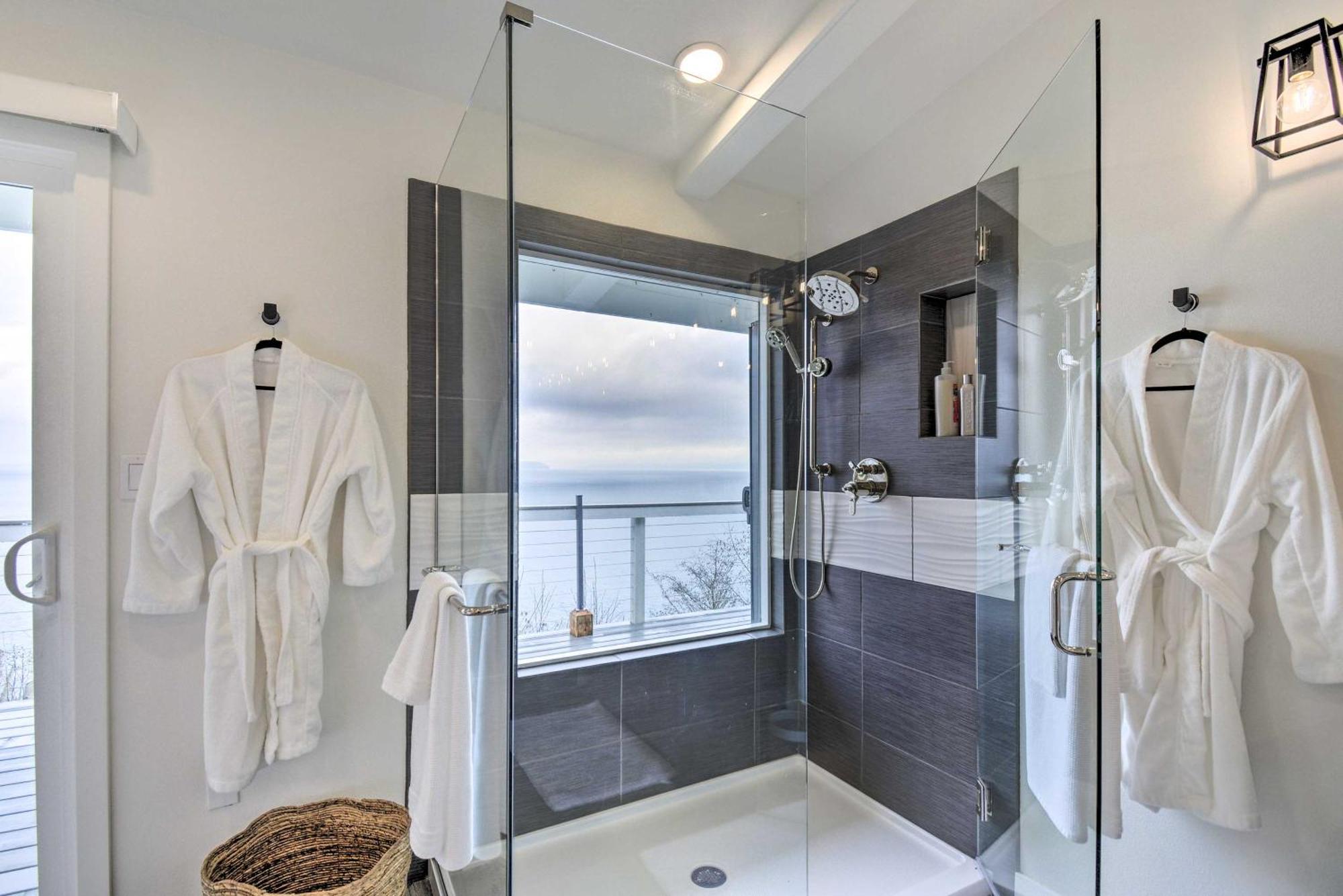 Waterfront Kingston Getaway On Puget Sound! Villa Exteriör bild